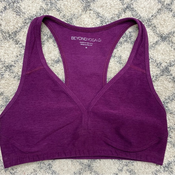 Beyond Yoga Deep Purple Sports Bra - Picture 1 of 2